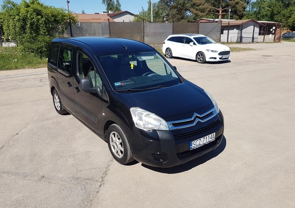 Citroen Berlingo cena 23900 przebieg: 231240, rok produkcji 2011 z Bychawa małe 211